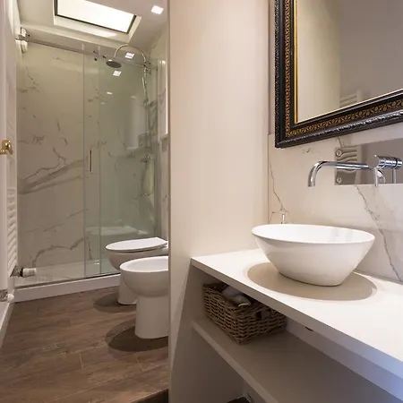 Lejlighed Concierge-at The Cathedral Firenze