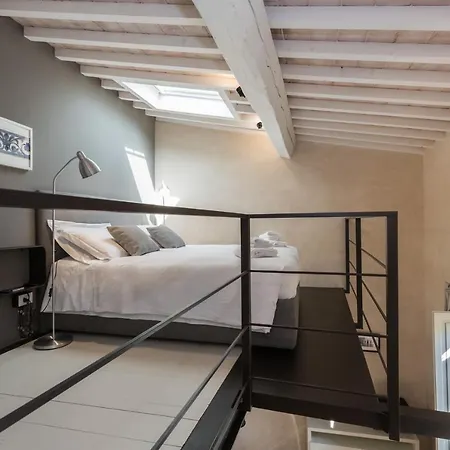 Concierge-at The Cathedral Lejlighed