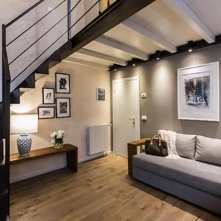 Concierge-at The Cathedral Firenze