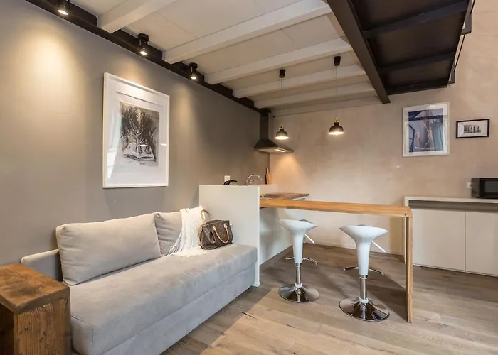 Concierge-at The Cathedral